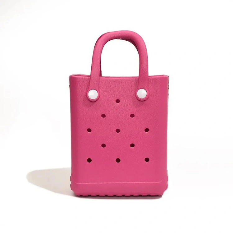 EVA Jelly Colour Mini Hand Bag သည် ခေတ်မီဖက်ရှင်တွင် မရှိမဖြစ်လိုအပ်သော အသုံးအဆောင်ပစ္စည်းတစ်ခု ဖြစ်လာစေမည့်အရာ။